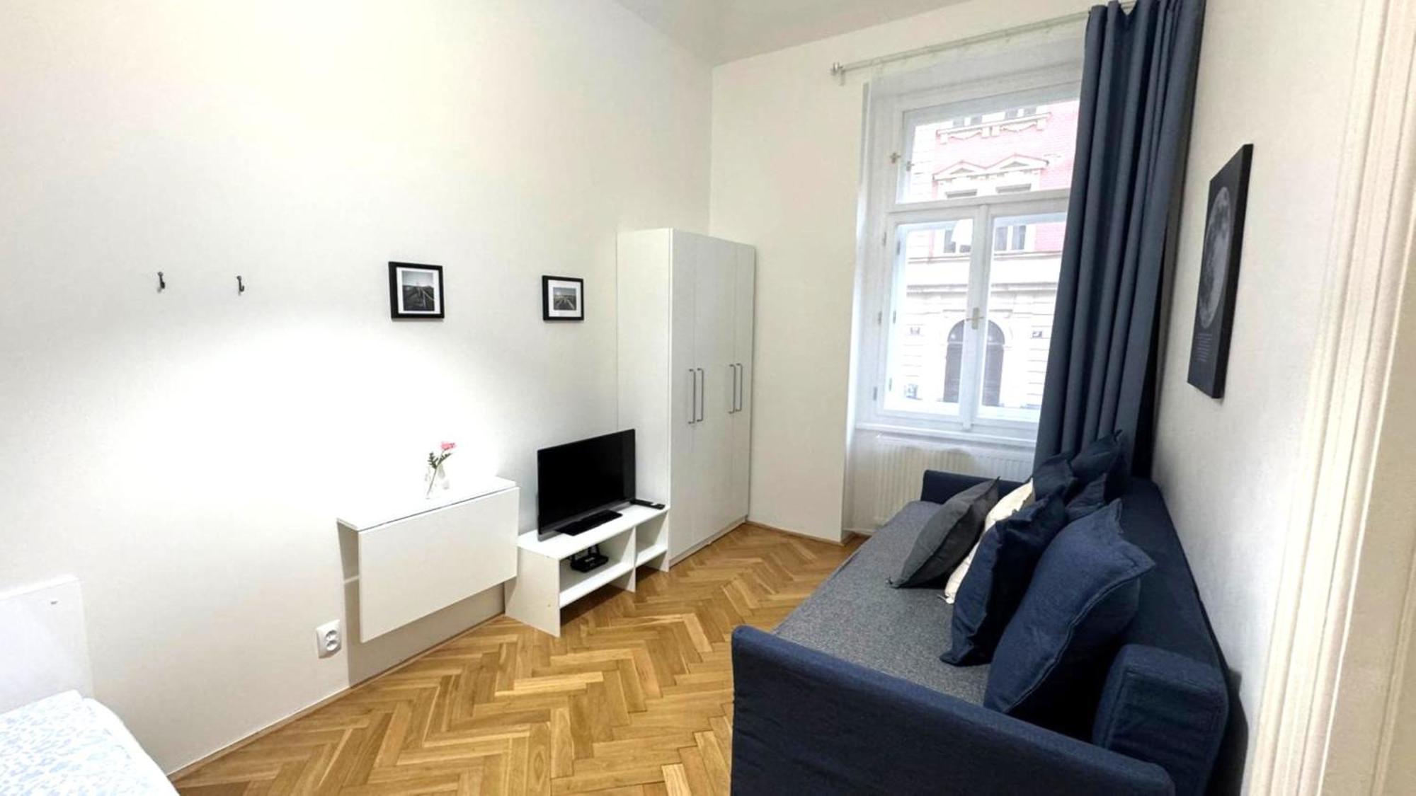 Side Street Apartments Prague Exterior photo